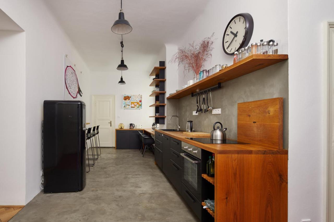 Apartamento Artsy Flat Near Wenceslas Square By Days